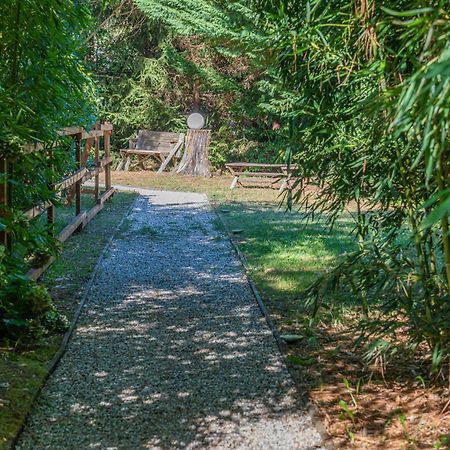 La Maisonnette En Bois Saumos Zewnętrze zdjęcie
